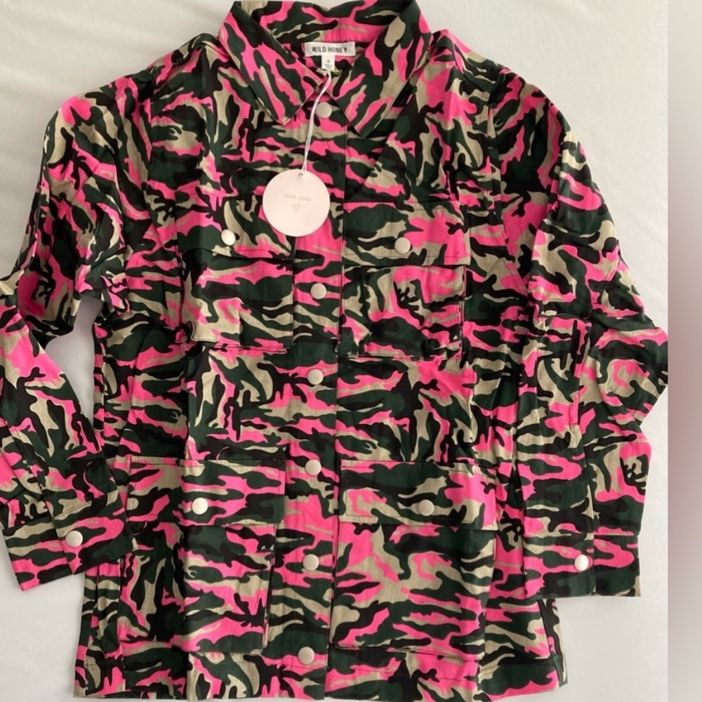 NWT Wild Honey Pink Green Camo Cargo Utility Jacket